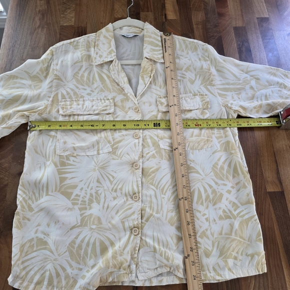 Anine Bing Austin Shirt Hawaiian Print Top Button Up Blouse Size Medium - Picture 9 of 9